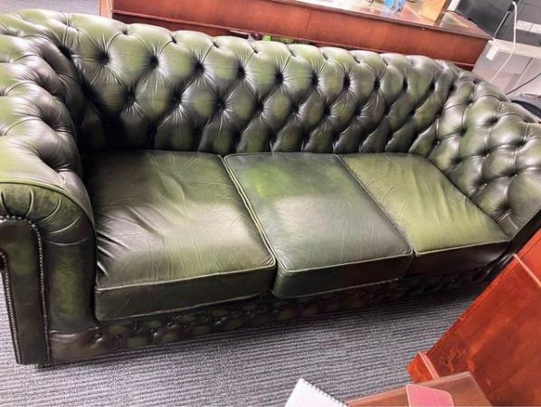 Image 2 of Thomas Lloyd Classic Chesterfield Green Leather 3-seater sof