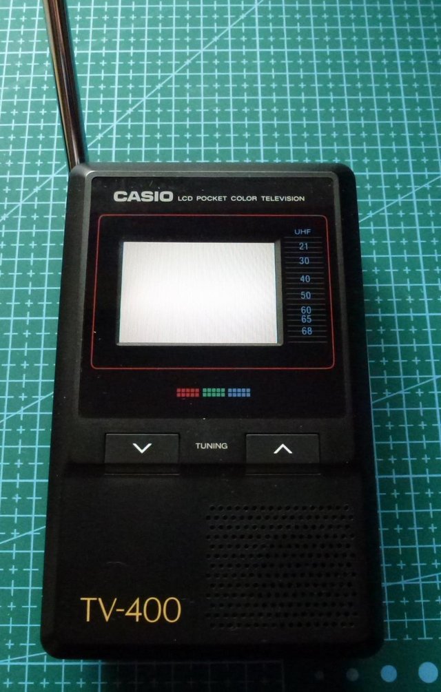 Preview of the first image of Casio TV-400T 2 inch LCD pocket analogue UHF TV.