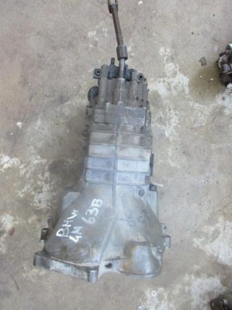 Image 2 of Gearbox four speed for Bmw 2002