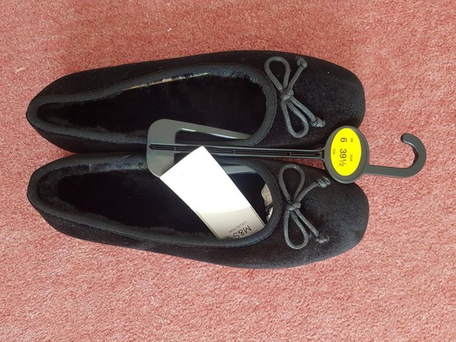 Preview of the first image of Black M&S Ladies slippers, size 6, never worn.