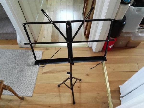 Image 2 of Windsor folding music stand in carrying pouch
