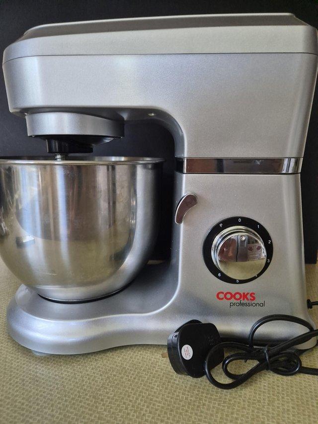Preview of the first image of Cooks Professional Mixer.