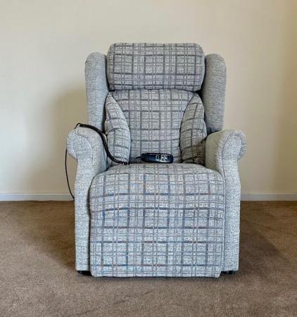 Image 4 of COSI ELECTRIC RISER RECLINER DUAL MOTOR CHAIR GREY DELIVERY