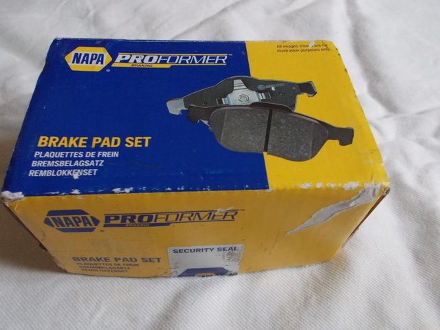 Preview of the first image of Vauxhall Astra brake pads new and sealed £10.
