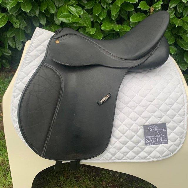 Preview of the first image of Wintec 16.5 inch pony gp saddle.