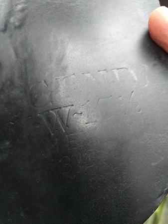 Image 5 of Albion legend K2 black saddle M/W 17.5"