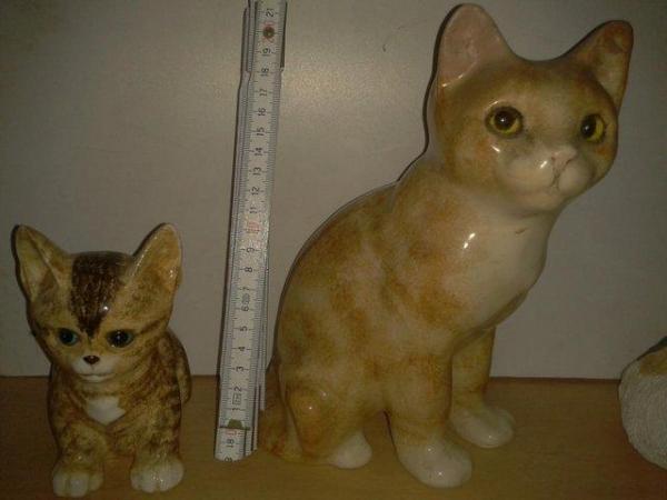 Image 3 of 5 CAT FIGURINES COLLECTION ONLY