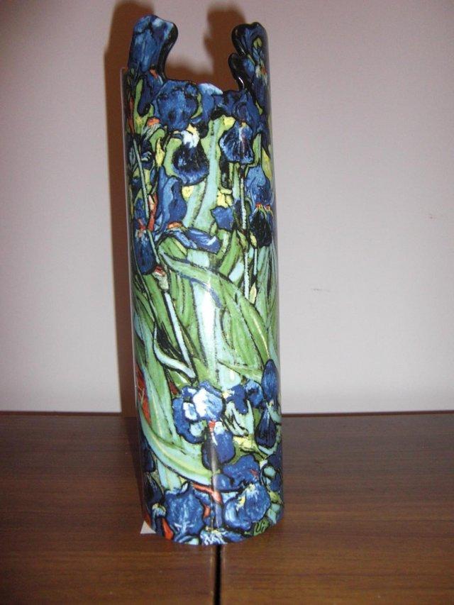 Preview of the first image of John Beswick Silhouettte D'Art Vase - Van Gogh Irises.