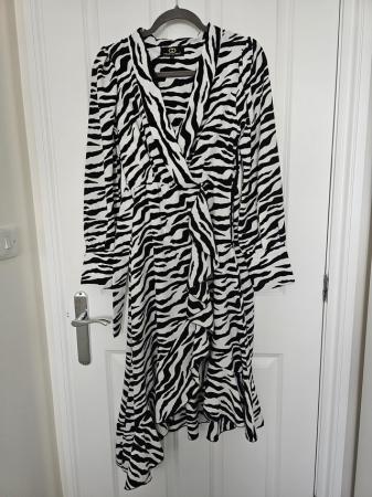 Image 1 of Dress size 14  black and white