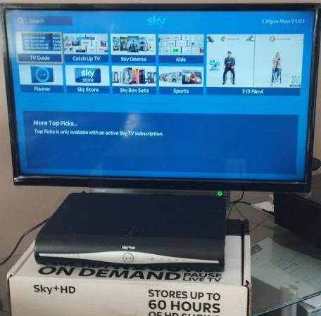 Image 8 of Sky + HD 500GB Box Set DRX890WL-C