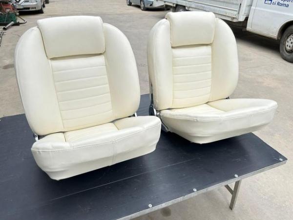 Image 1 of Front seats for Maserati Indy
