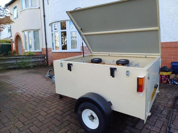 Image 2 of 750kg Plated Camoing Trailer