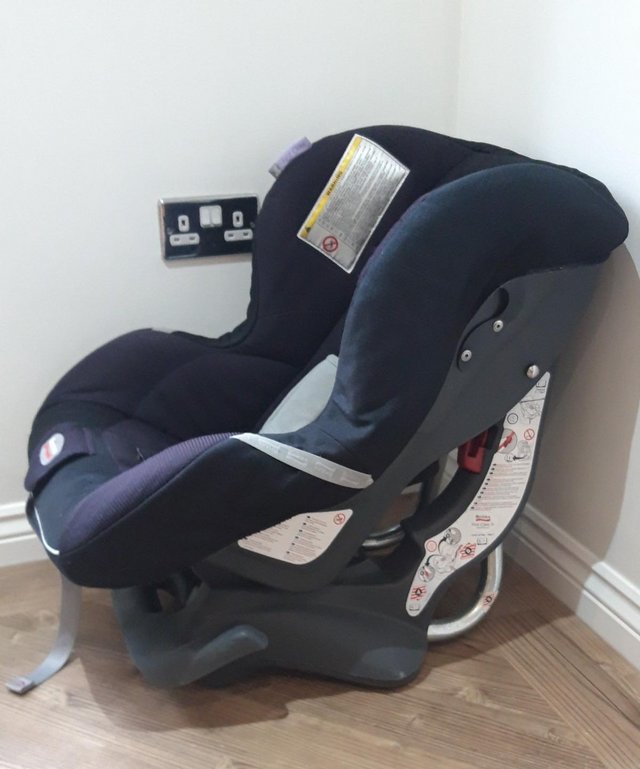 Preview of the first image of Britax Universal First Class Plus Car Seat.