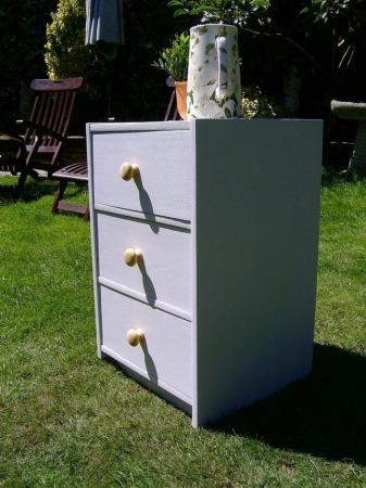 Image 2 of Chest of drawers in solid pine