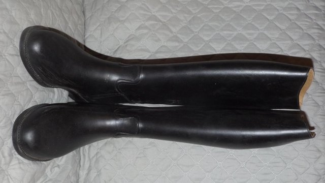 Preview of the first image of Togi Horse Riding Boots size 5.
