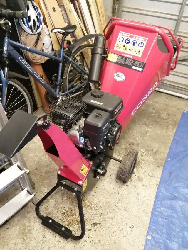 Preview of the first image of Woodchipper, 3" diam Cobra 650L HD petrol.