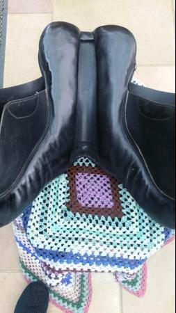 Image 4 of Jeffries Falcon Hawk Event Saddle Wide 18 Inches