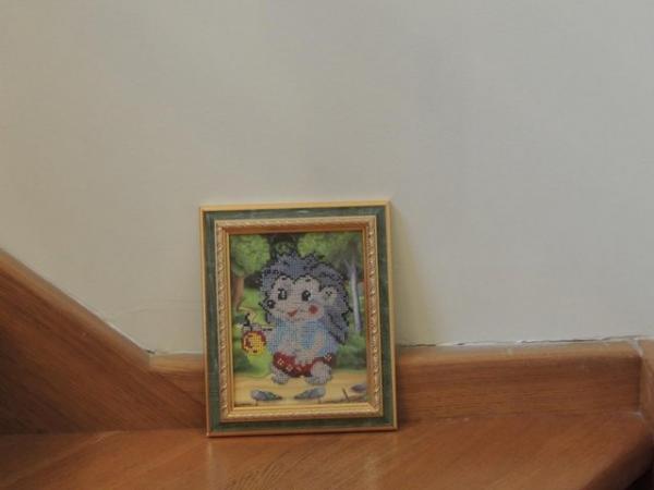 Image 1 of Bead Hedgehog Picture (UK Delivery)