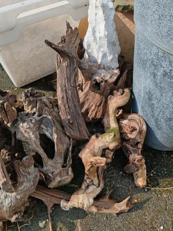 Image 1 of FISH TANK BOG WOOD LARGE AND SMALL PIECES