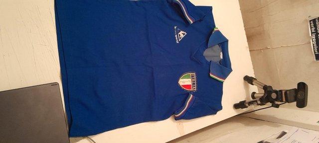 Preview of the first image of 1982 ITALIAN WORLD CUP WINNING FOOTBALL TOP.