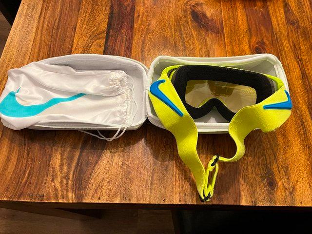 Preview of the first image of Nike Khyber Transitions Ski/snow board goggles.