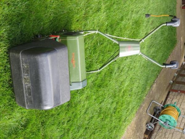 Image 3 of Webb AB1253 14” Cylinder Mower – Mains Electric