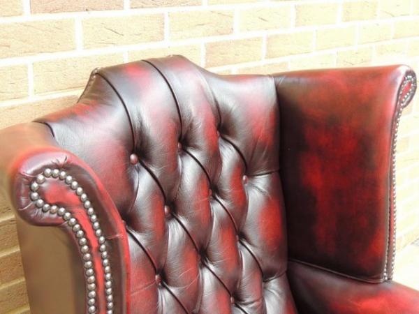 Image 13 of Chesterfield Queen Anne Ox Blood Excellent Armchair (UK Deli