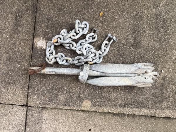 Image 1 of Galvanised Folding Grapnel Anchor with chain