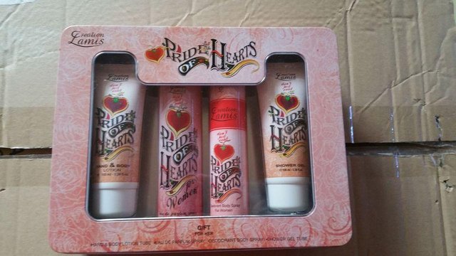 Image 1 of Brand new Pride of hearts gift set!