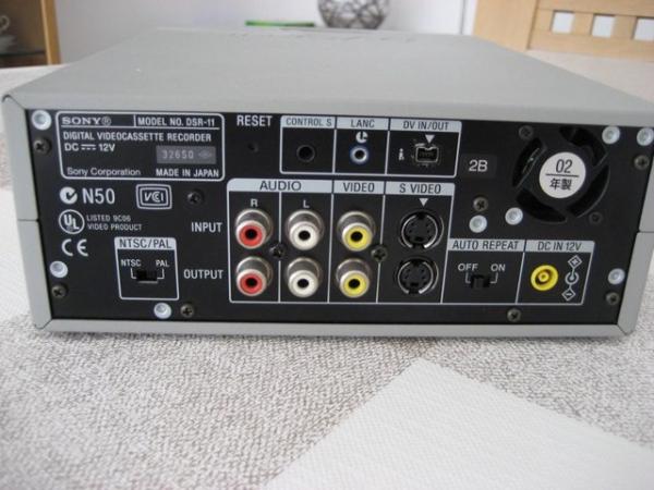 Image 1 of Sony DV CAM DSR11 Deck  Player/Recorder