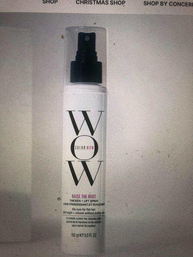 Preview of the first image of Colour wow raise the root 2in1 spray.
