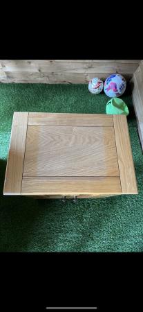 Image 1 of Oak cabinet ideal for fish tank or similar