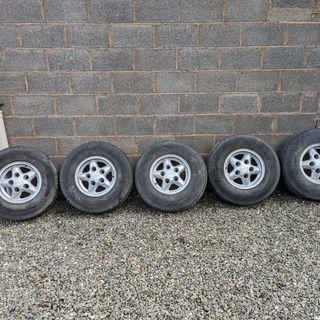 Preview of the first image of Land Rover Alloy Wheels x 5 For Sale.
