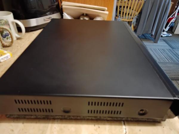 Image 2 of Toshiba HD EP 30 KB Dvd Player Mint condition