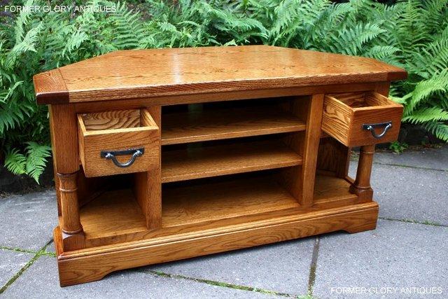 Image 74 of AN OLD CHARM FLAXEN OAK CORNER TV CABINET STAND MEDIA UNIT