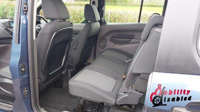 Image 9 of 2020 Ford Grand Tourneo Connect Automatic Wheelchair Access