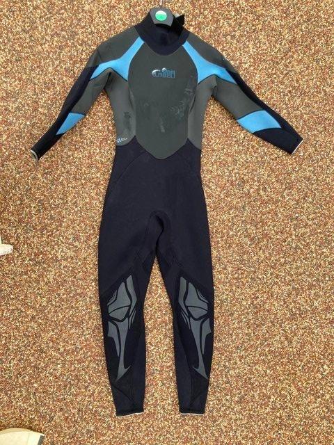 Preview of the first image of Gill size 10 woman's winter wetsuit gc.