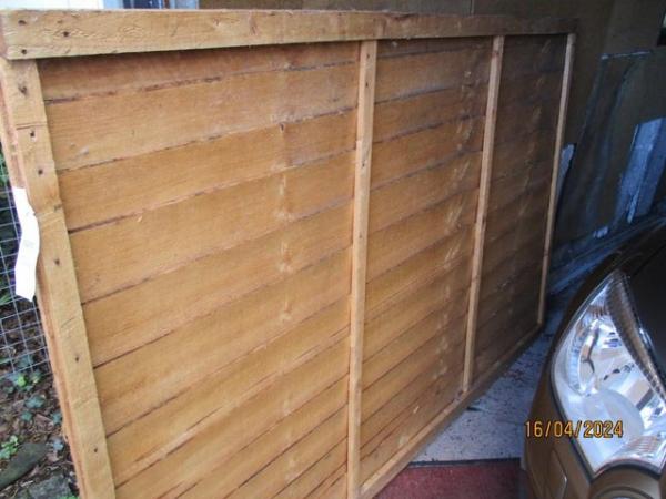 Image 3 of Traditional 4ft high x 6ft Fence panel, 1 only,
