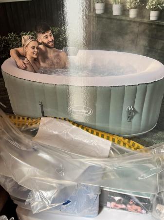 Image 3 of Hot tub brand new never used