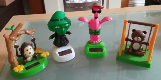 Image 1 of Small selection of solar powered novelty dancing toys