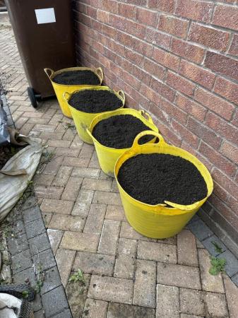 Image 3 of Free excellent quality top soil