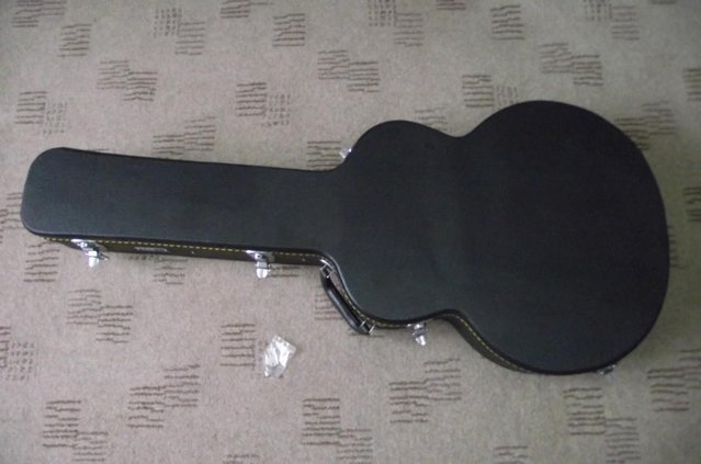 Image 12 of SAMICK ELECTRIC GUITAR WITH HARD CASE