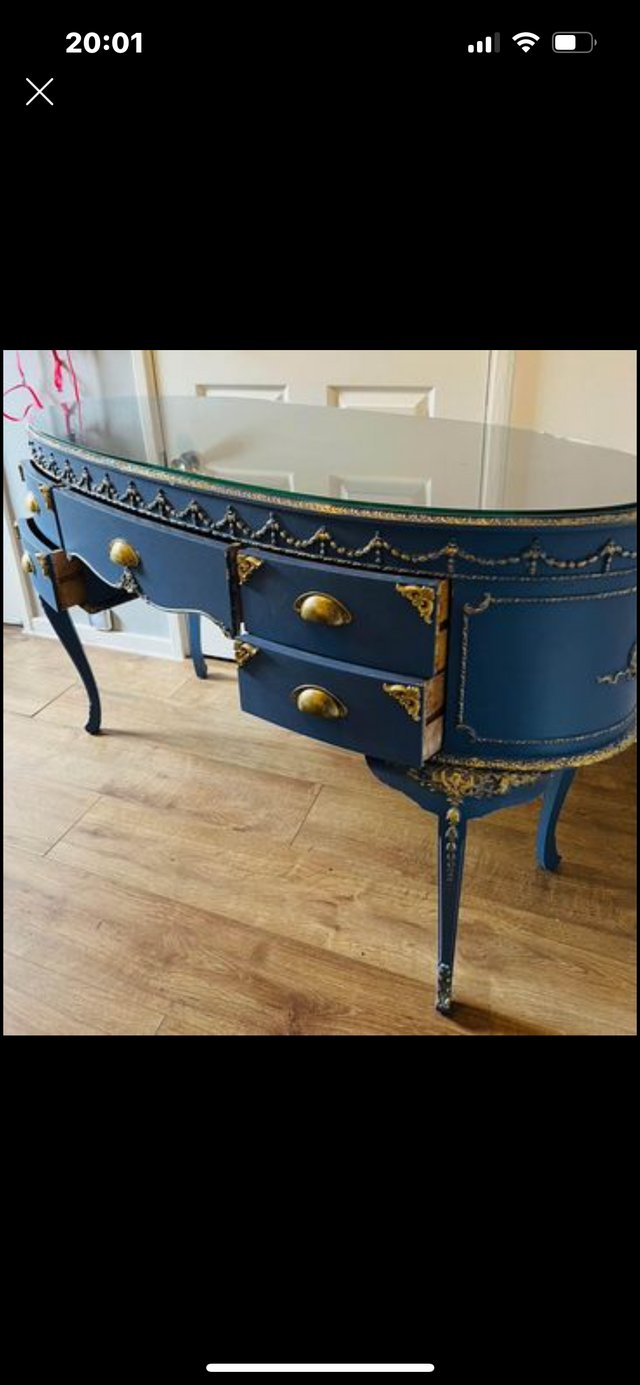Preview of the first image of Beautiful blue and gold vanity.