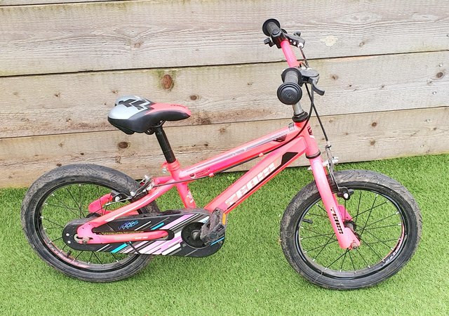 Image 2 of Child's 16" Team Pink bicycle