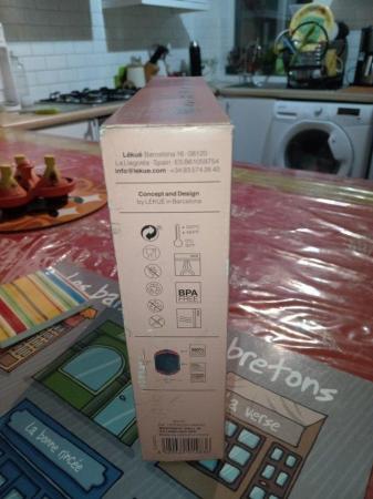 Image 2 of Brand new XL Lekue microwave grill. Never used