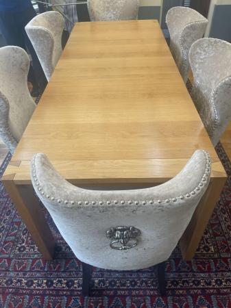 Image 1 of OAK extendable dining table with chairs (6-8 people)