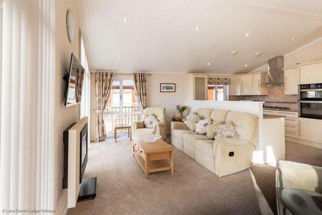Image 4 of Extremely Spacious Three Bedroom Holiday Lodge