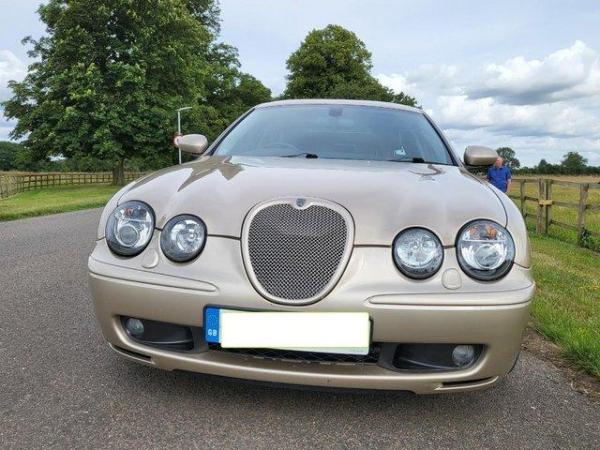 Image 2 of Jaguar S Type R 4.2 supercharged in Topaz