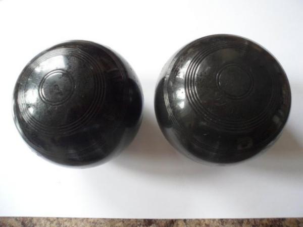 Image 3 of Crown Green Bowls (Black and Round)