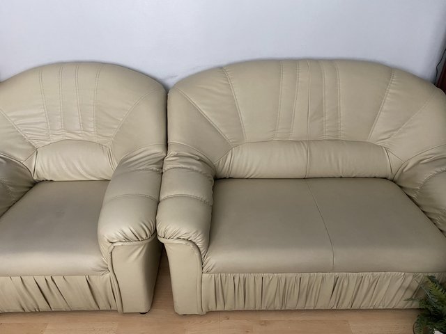 Preview of the first image of Leather sofas for sale please read description.